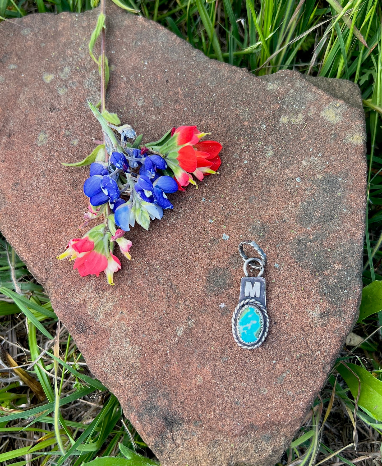 1 stone initial pendants PRE-ORDERS